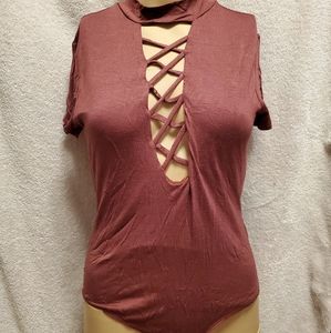 Criss Cross Middle Muave Short Sleeve Bodysuit